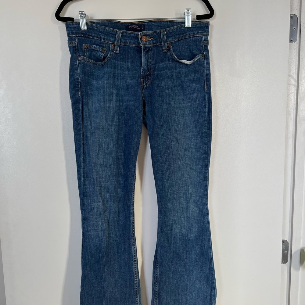 Levi’s Low-Rise Bootcut Jeans